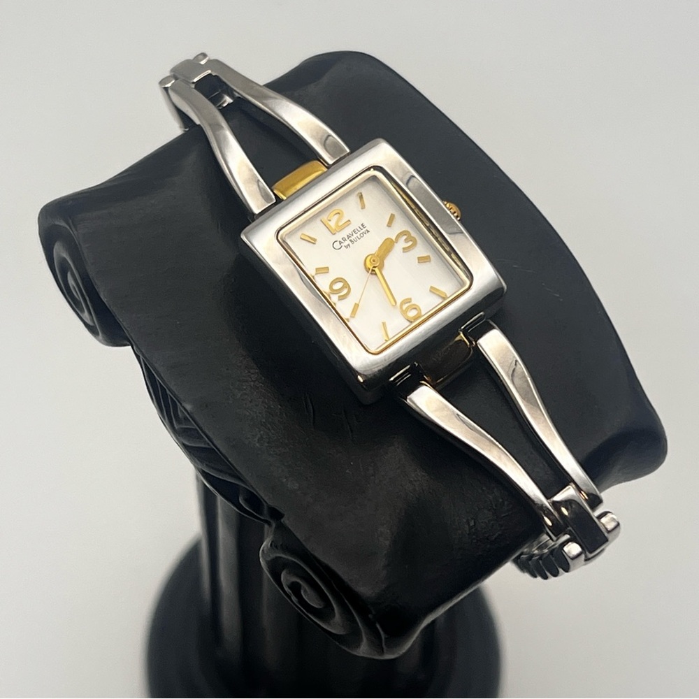 Caravelle by Bulova Womens Watch Two-Tone 6.75" New Battery - Picture 7 of 13